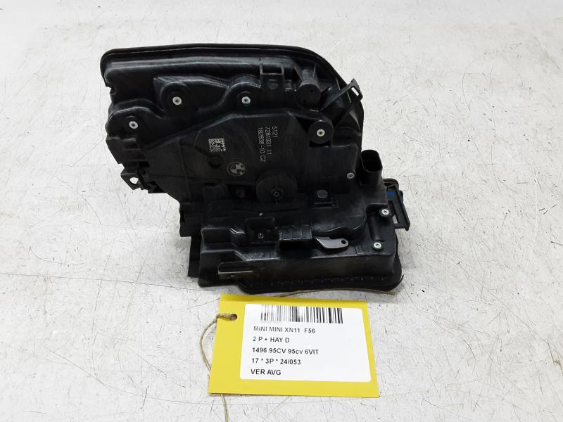 VERGRENDELING VOOR LINKS Mini F56 3-portes : 11/13 >