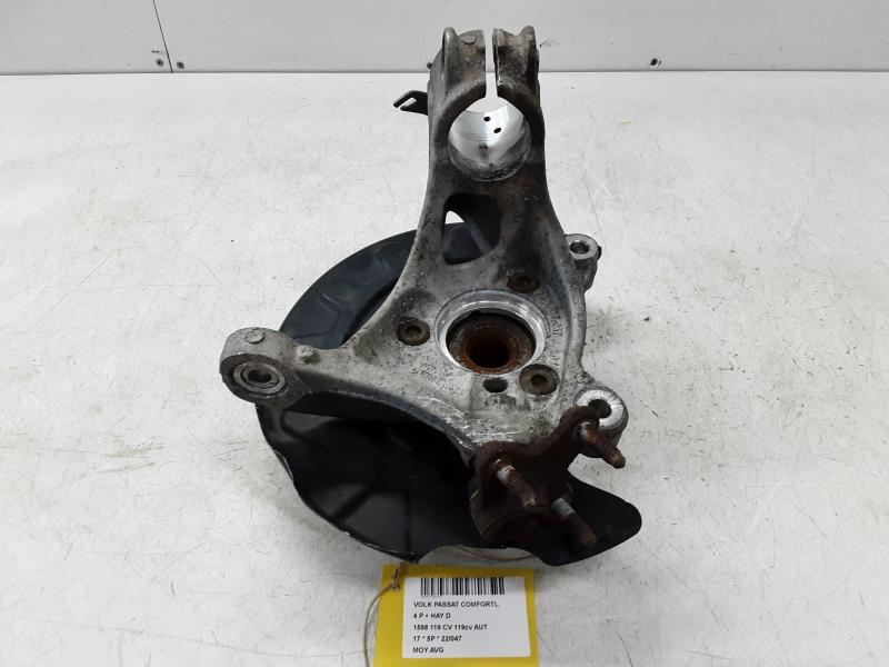 WIELNAAF VOOR LINKS Vw PASSAT 11/14 - 19