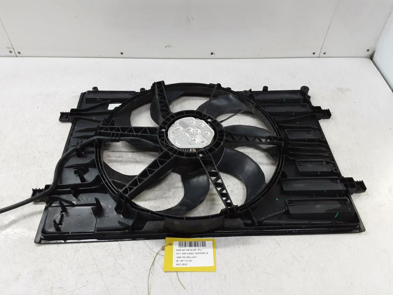 KACHEL VENTILATORMOTOR Audi Q3 11/18+