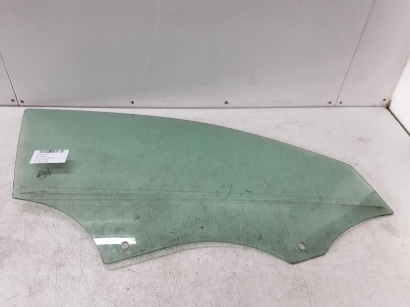 VITRE DE PORTE AVANT DROITE Mercedes-Benz A W177 FaceLift 2/23+