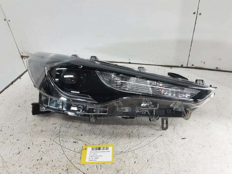KOPLICHT VOOR RECHTS Toyota COROLLA CROSS 1/23+