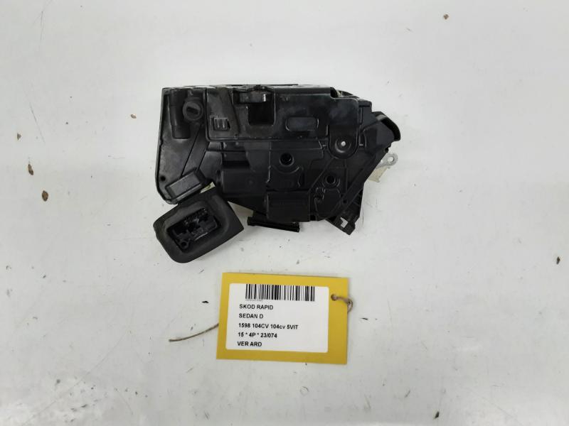VERROUILLAGE DE PORTE ARRIERE DROITE Skoda 