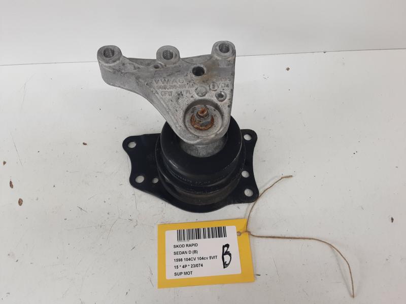 SUPPORT-MOTEUR Skoda 