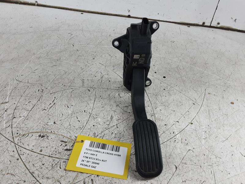 ACCELERATOR PEDAL Toyota COROLLA CROSS 1/23+