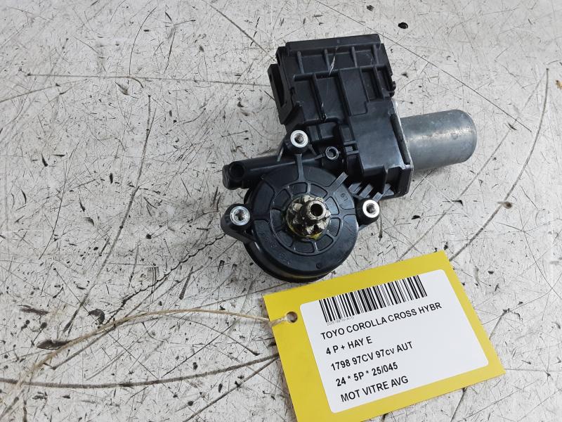 MOTOR RUITMECHANISME VOOR LINKS Toyota COROLLA CROSS 1/23+