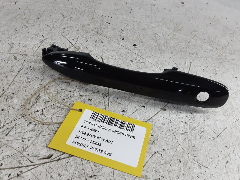 DOOR HANDLE FRONT LEFT Toyota COROLLA CROSS 1/23+