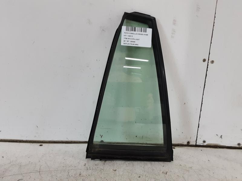 ZIJRUIT ACHTER LINKS Toyota COROLLA CROSS 1/23+