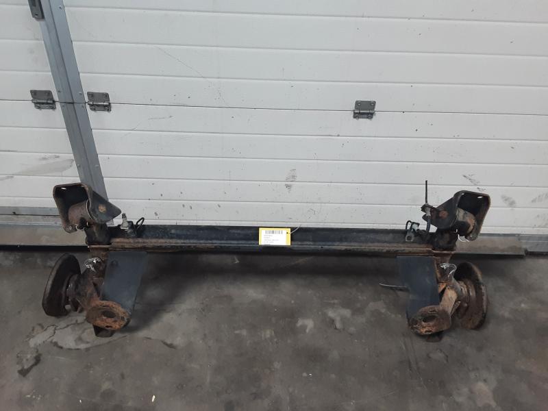 TRAIN ARRIERE Skoda 