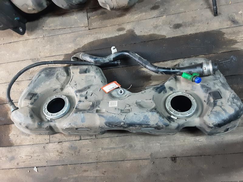 BRANDSTOFTANK DIELES Bmw 1 E81/87 4/07 - 12