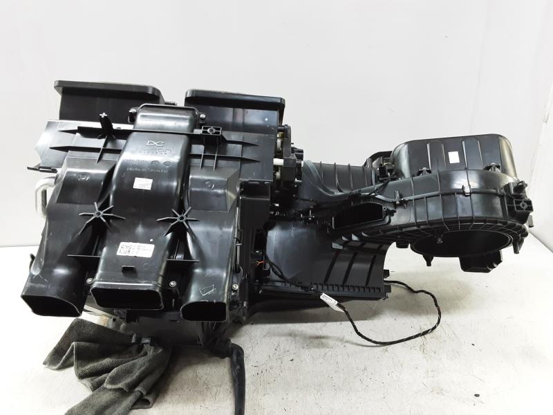 KACHELRADIATOR Mercedes-Benz A W177 FaceLift 2/23+