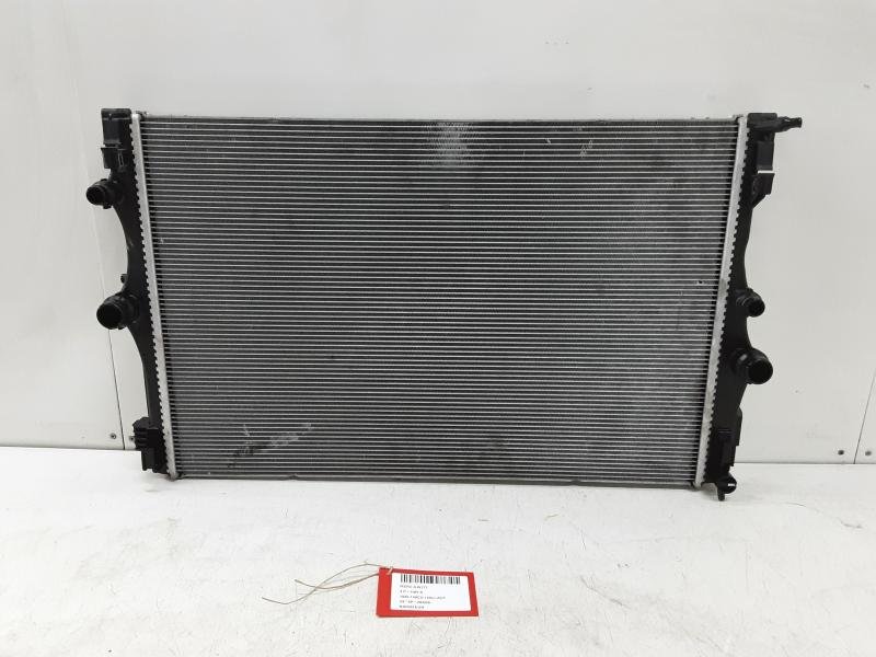 RADIATEUR Mercedes-Benz A W177 FaceLift 2/23+