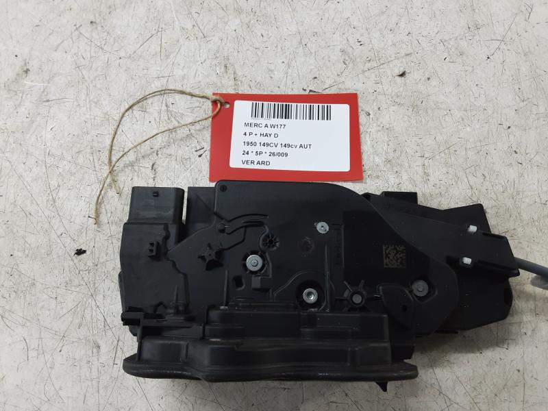 VERROUILLAGE DE PORTE ARRIERE DROITE Mercedes-Benz A W177 FaceLift 2/23+
