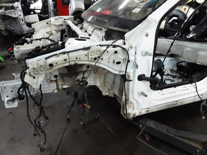BINNENSPATBORD VOOR LINKS Mercedes-Benz A W177 FaceLift 2/23+
