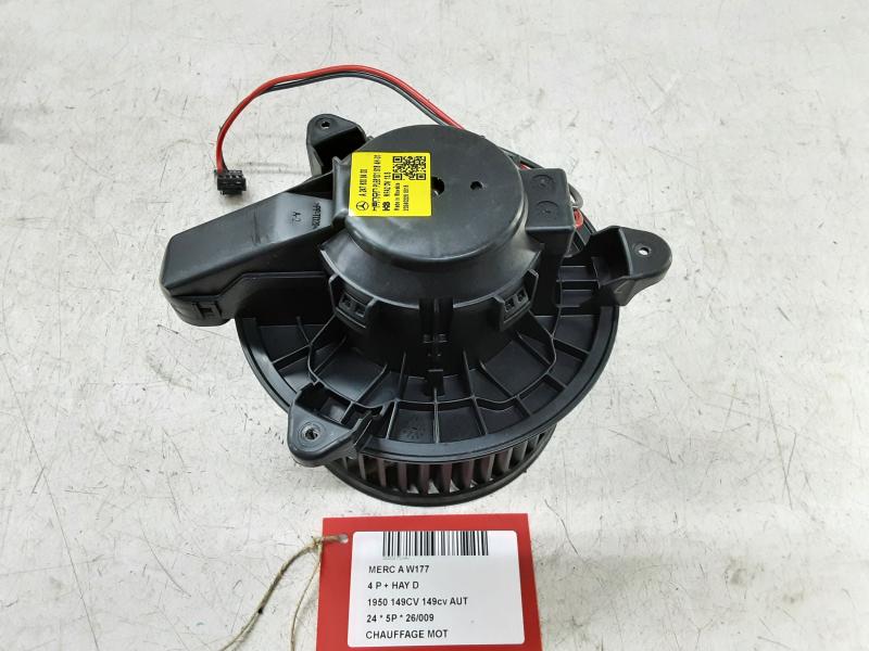 MOTEUR DE CHAUFFAGE Mercedes-Benz A W177 FaceLift 2/23+