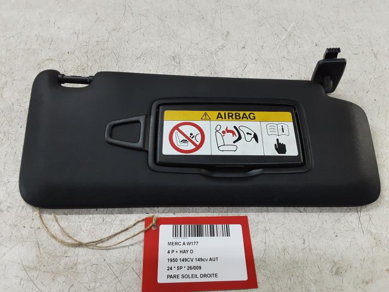 PARE-SOLEIL DROIT Mercedes-Benz A W177 FaceLift 2/23+