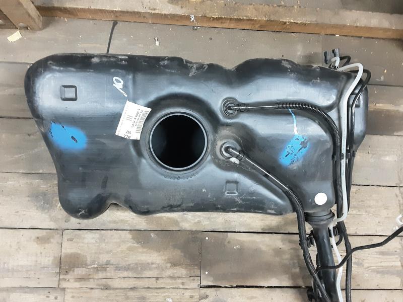 BRANDSTOFTANK DIELES Vw LUPO