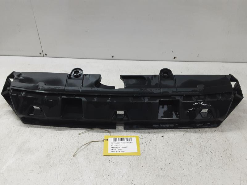 FRONT PLASTIC Cupra LEON 2/20+