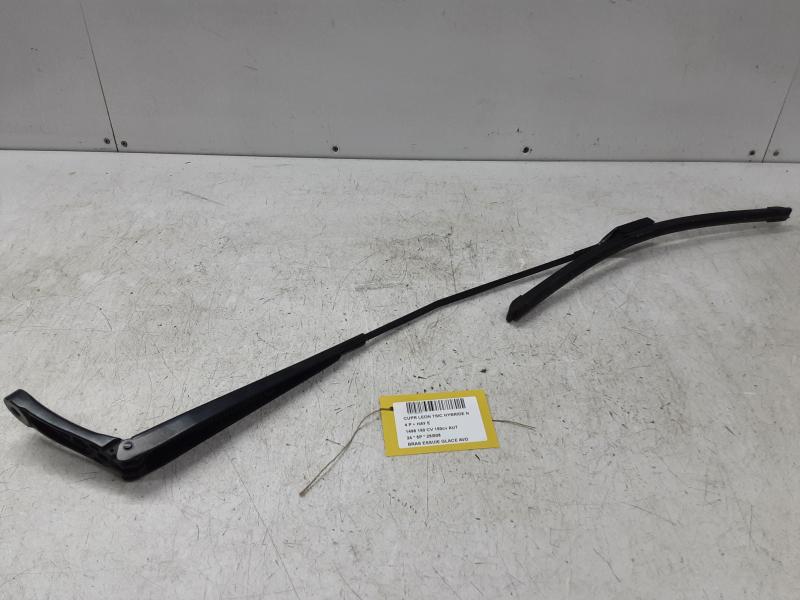 RIGHT FRONT WIPER ARM Cupra LEON 2/20+