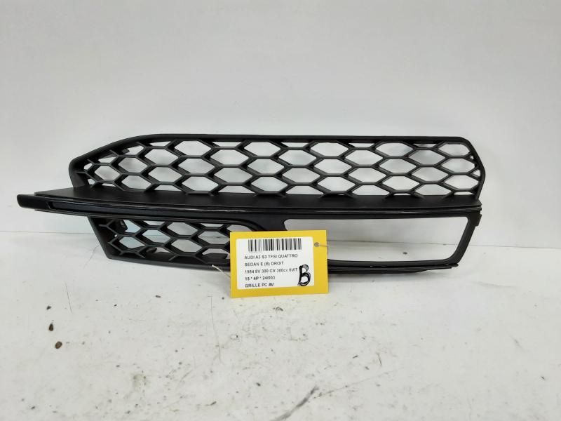 GRILL VOORBUMPER Audi A3 4D 5/13 - 16