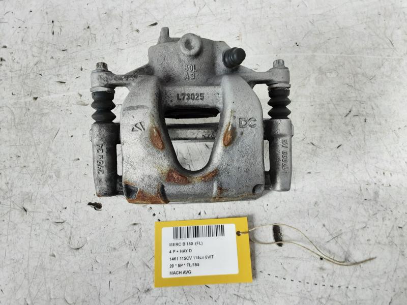 REMKLAUW VOOR LINKS Mercedes-Benz B W247 18+