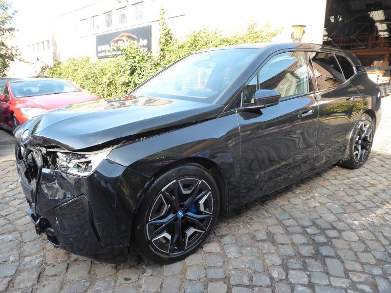 BMW iX 40 Sport