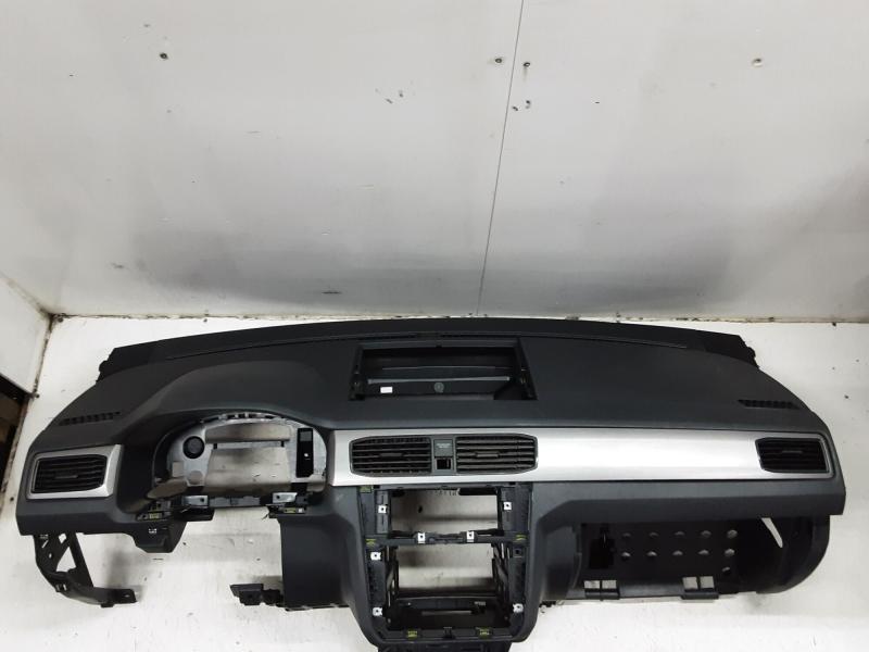 DASHBOARD Vw CADDY 05/15 - 20