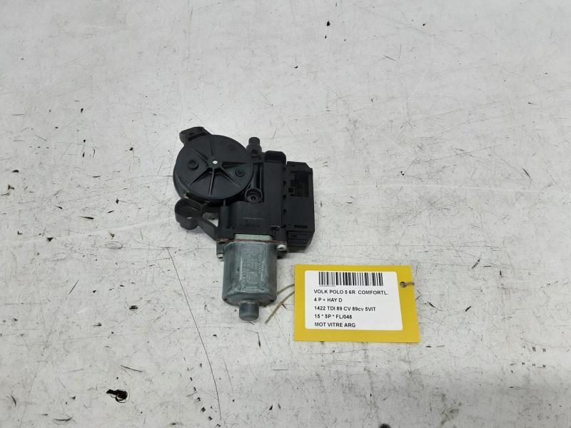 MOTEUR DE VITRE DE PORTE ARRIERE GAUCHE Vw POLO (6R) FaceLift 5/14 - 17