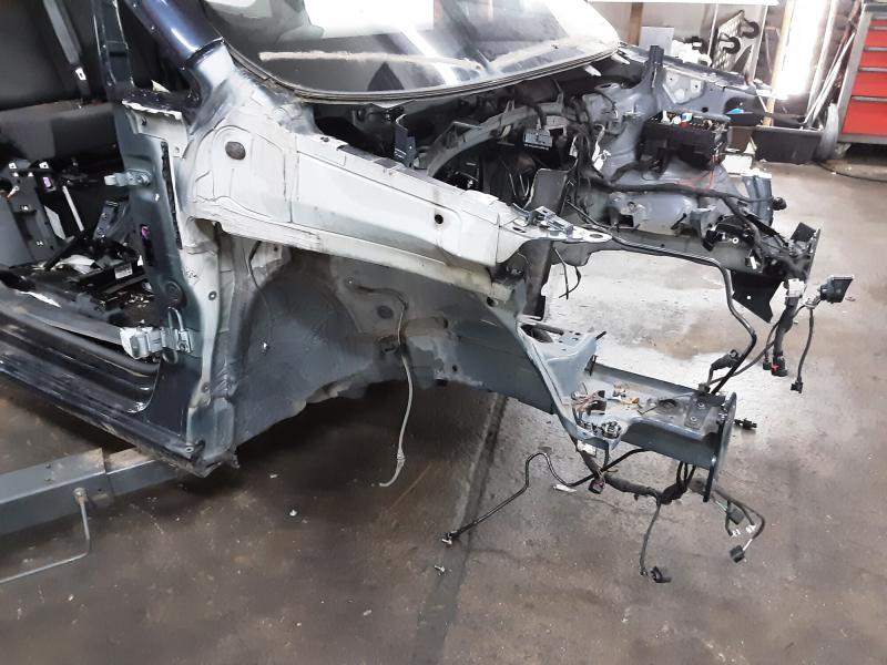 BINNENSPATBORD VOOR RECHTS Vw CADDY 05/15 - 20