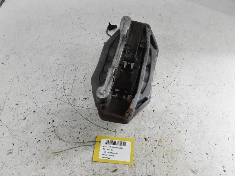 REMKLAUW VOOR LINKS Audi E-TRON 55