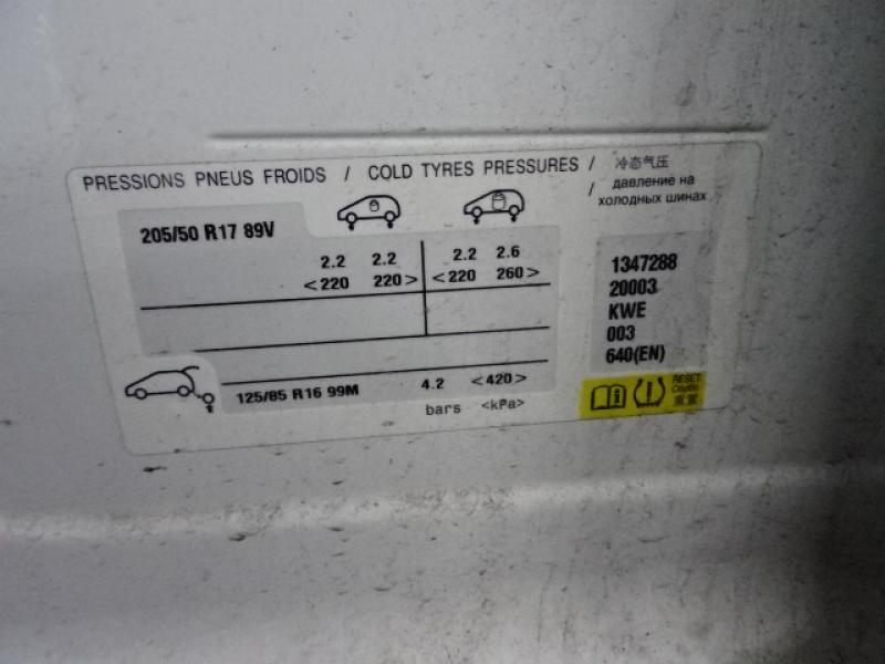 Peugeot 2008 (1)  5/13 - 4/16 