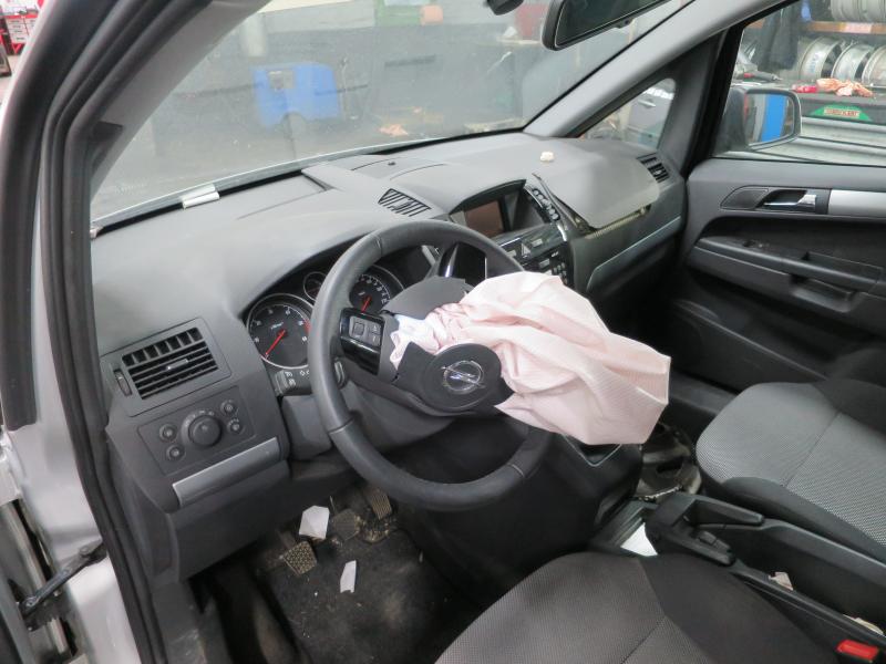 Opel ZAFIRA B 08/05+ 