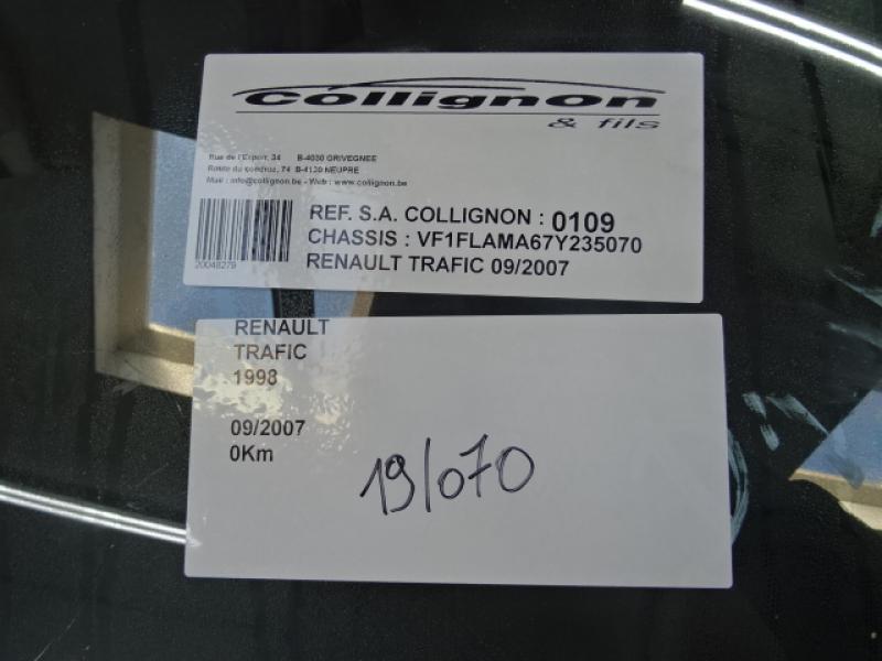 Renault TRAFIC 9/06 - 14 