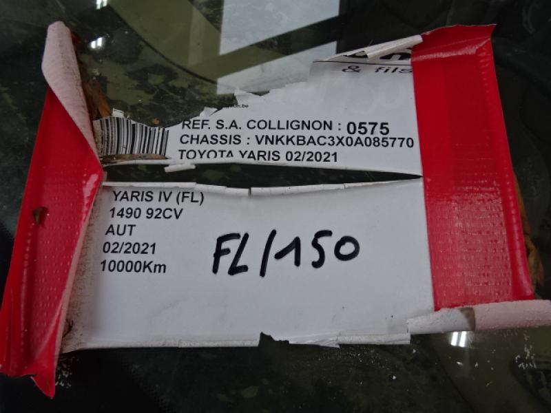Toyota YARIS (6) 2/20+ 