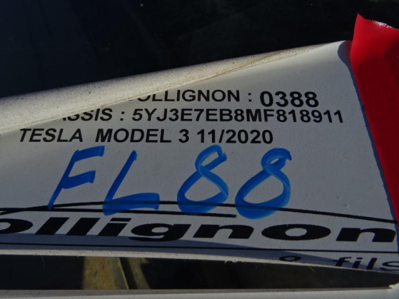 Tesla MODEL 3 1/17+ 