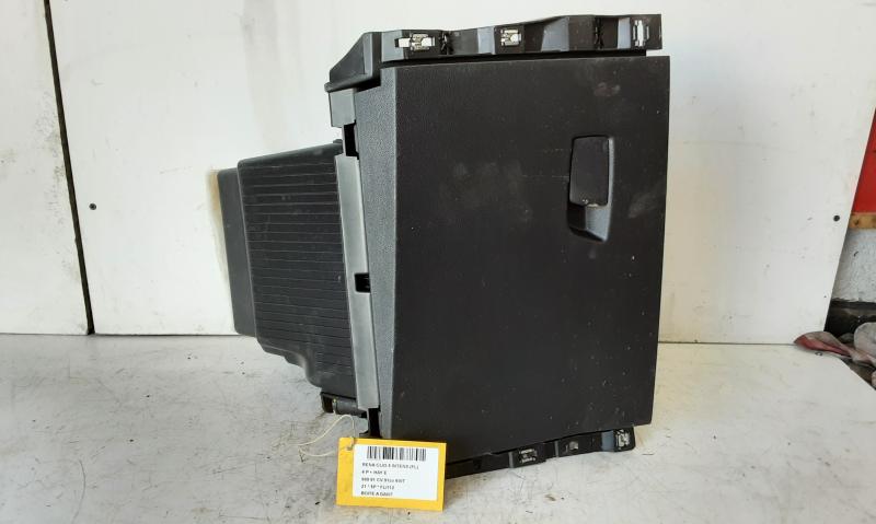 BOITE A GANT Renault CLIO V 06/19+