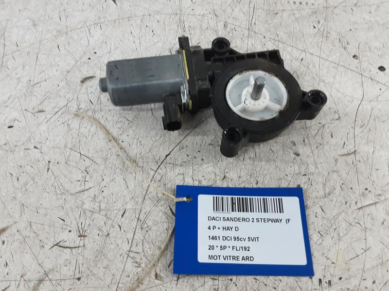 MOTEUR DE VITRE DE PORTE ARRIERE DROITE Dacia SANDERO 12/16 - 20