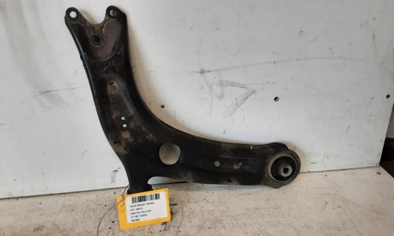 DRAAGARM VOOR RECHTS Vw PASSAT 11/14 - 19