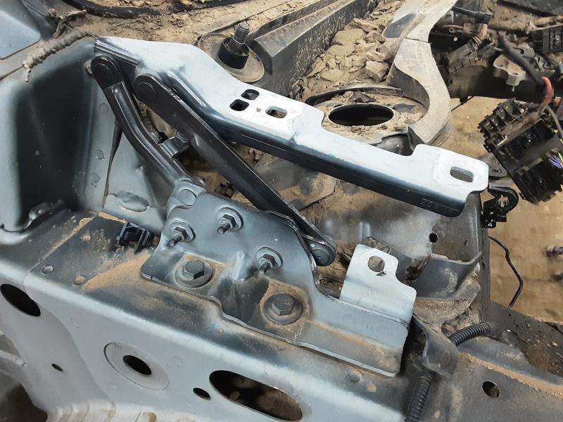 SCHARNIER MOTORKAP RECHTS Opel ASTRA J 10 - 15 5P/D