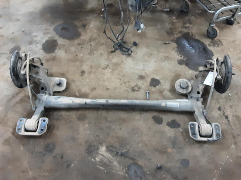 ACHTERAS Opel ASTRA J 10 - 15 5P/D