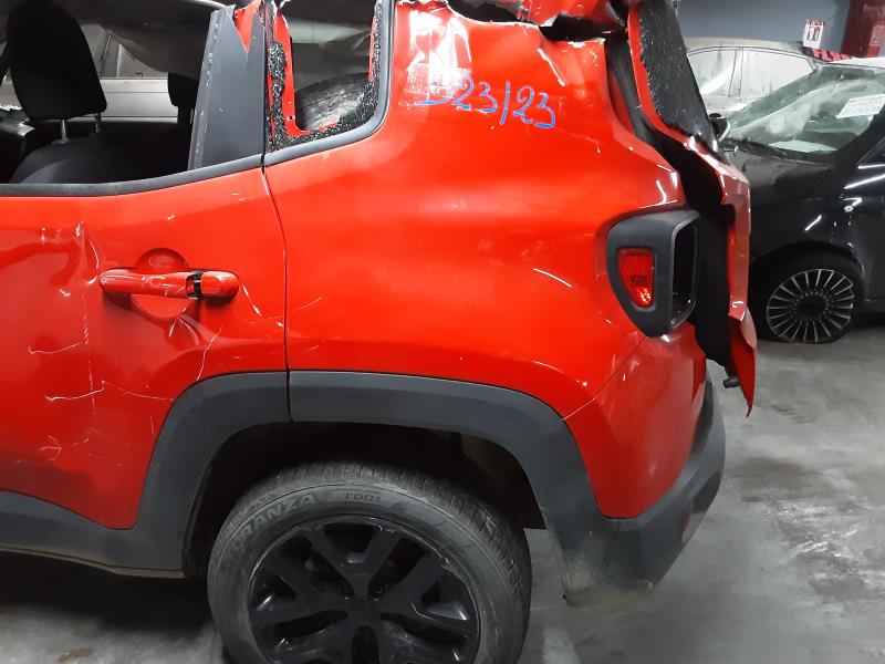SPATBORD ACHTER LINKS Jeep RENEGADE (1) 7/14 - 9/2018