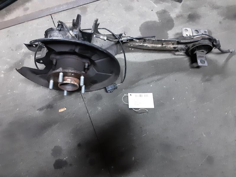 MOYEU ARRIERE DROIT Ford MONDEO 06/07 -  09/10