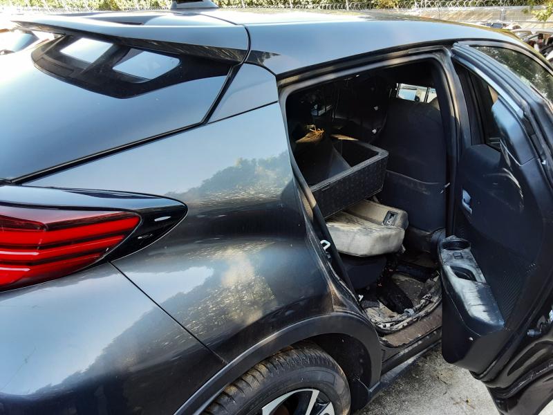 RECHTER HECKFLÜGEL Toyota C-HR (1) 10/19+ FaceLift