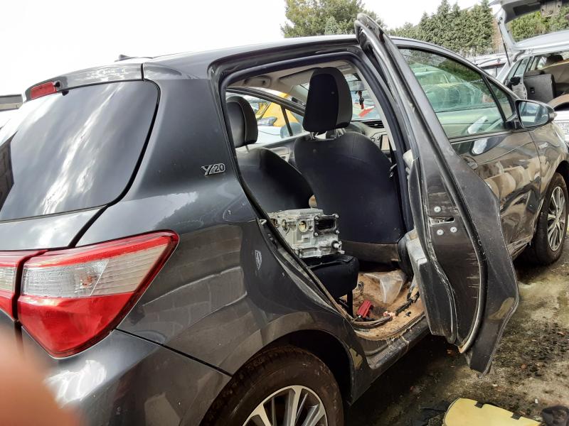 RECHTER HECKFLÜGEL Toyota YARIS (5) 9/14 - 2/20