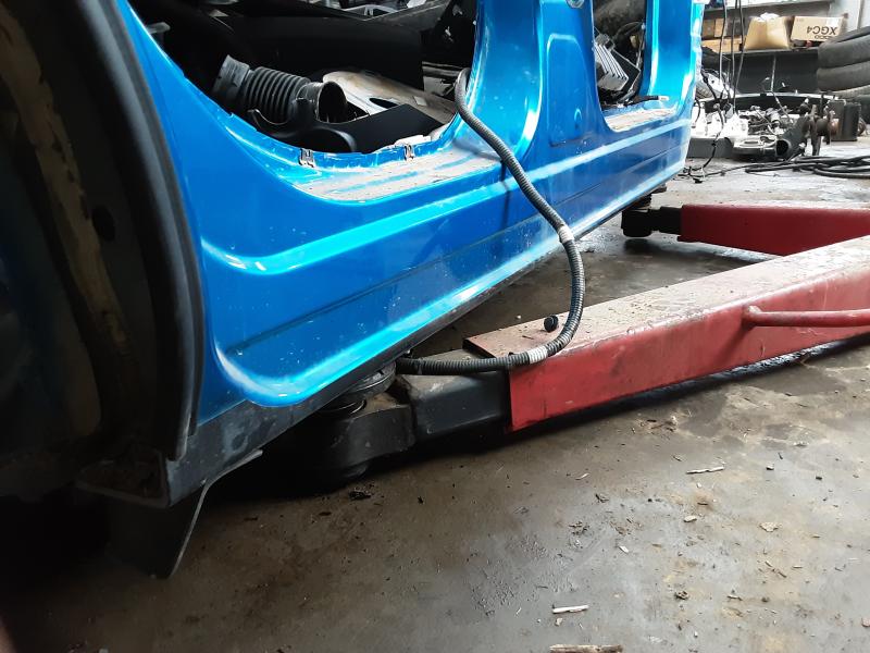 DREMPEL RECHTS Nissan JUKE 8/19+