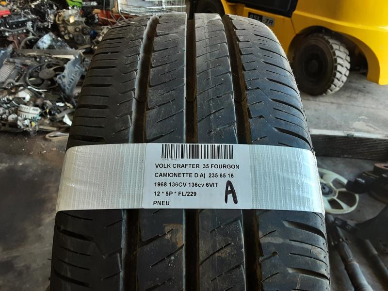 PNEU Vw CRAFTER 06 - 17