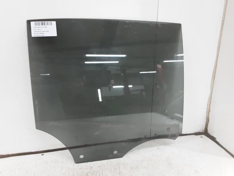 VITRE DE PORTE ARRIERE DROITE Peugeot 208 6/19+
