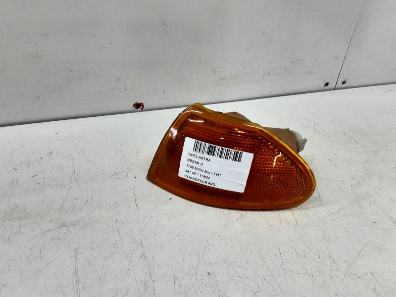 RICHTINGAANWIJZER VOOR LINKS Opel ASTRA F -5/98