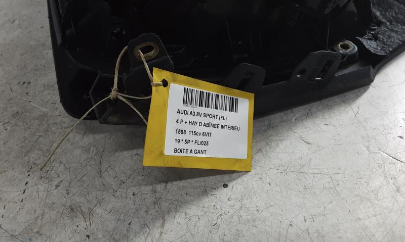 OPBERGVAKJE Audi A3 3,5D 7/16 - 20