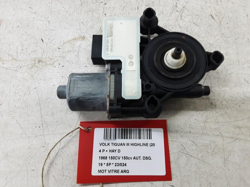 MOTOR RUITMECHANISME ACHTER LINKS Vw TIGUAN (3) 02/16- 10/20