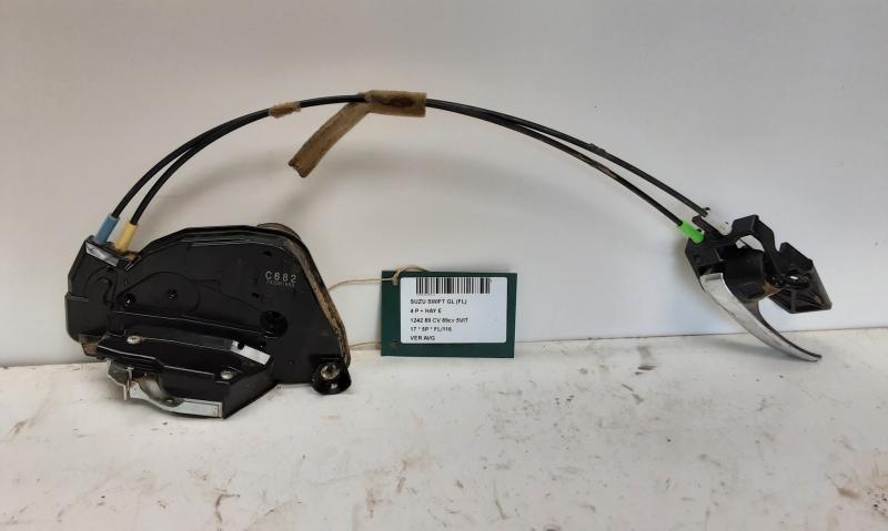 VERROUILLAGE DE PORTE AVANT GAUCHE Suzuki SWIFT 4/17+